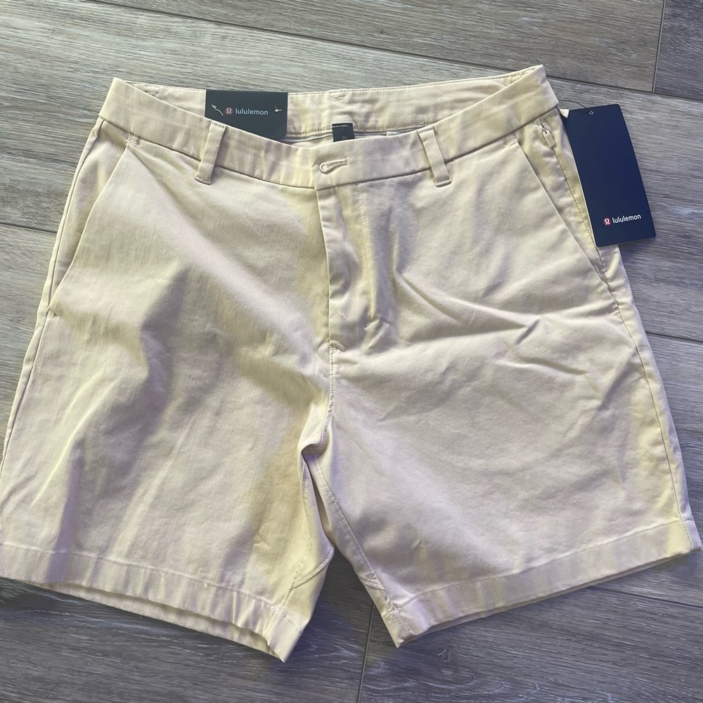 Lululemon Athletica Mens Shorts